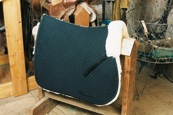 Engel Sheepskin Dressage Saddle Pad – Full Lining & Pommel Roll