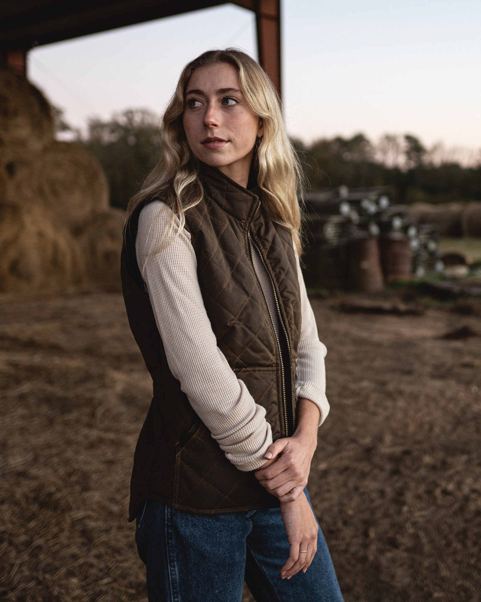 Outback Ladies &#39;Melbourne&#39; Waterproof Wax Quilted Gilet