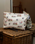 Glaze & Gordon 'Well Met' Wash Bag