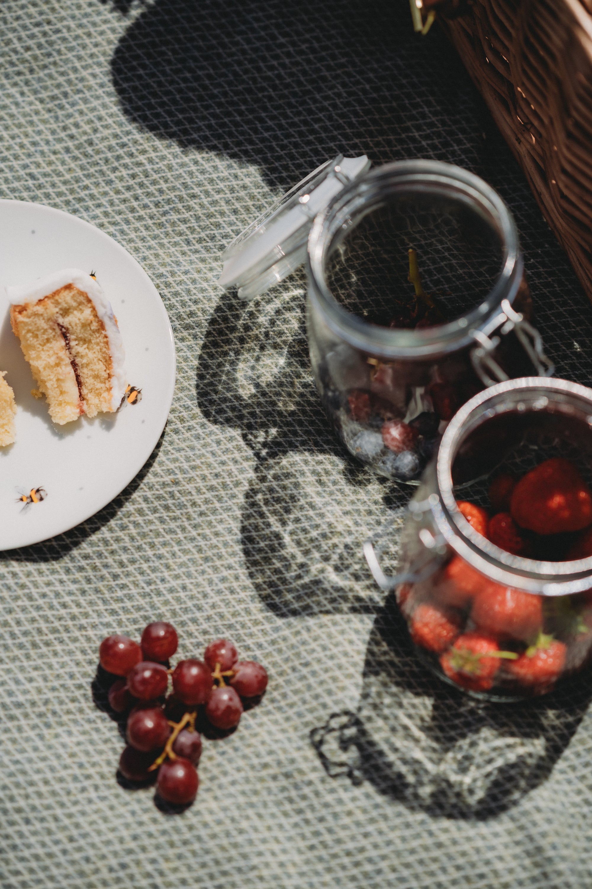 Glaze &amp; Gordon 'Wilton' Wax Backed Picnic Blanket