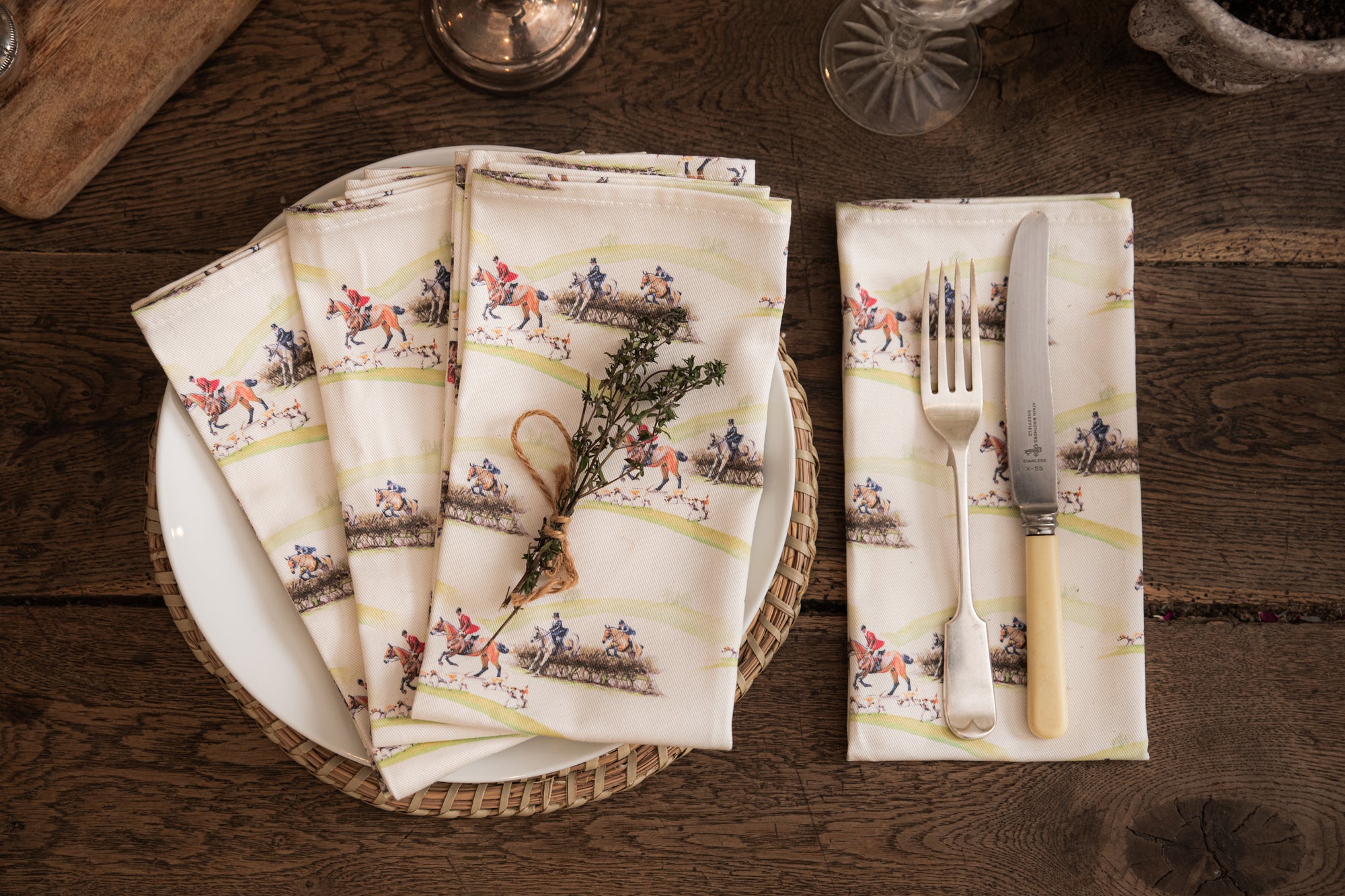 Glaze &amp; Gordon &#39;The Hunt Jump&#39; Set of 4 Napkins