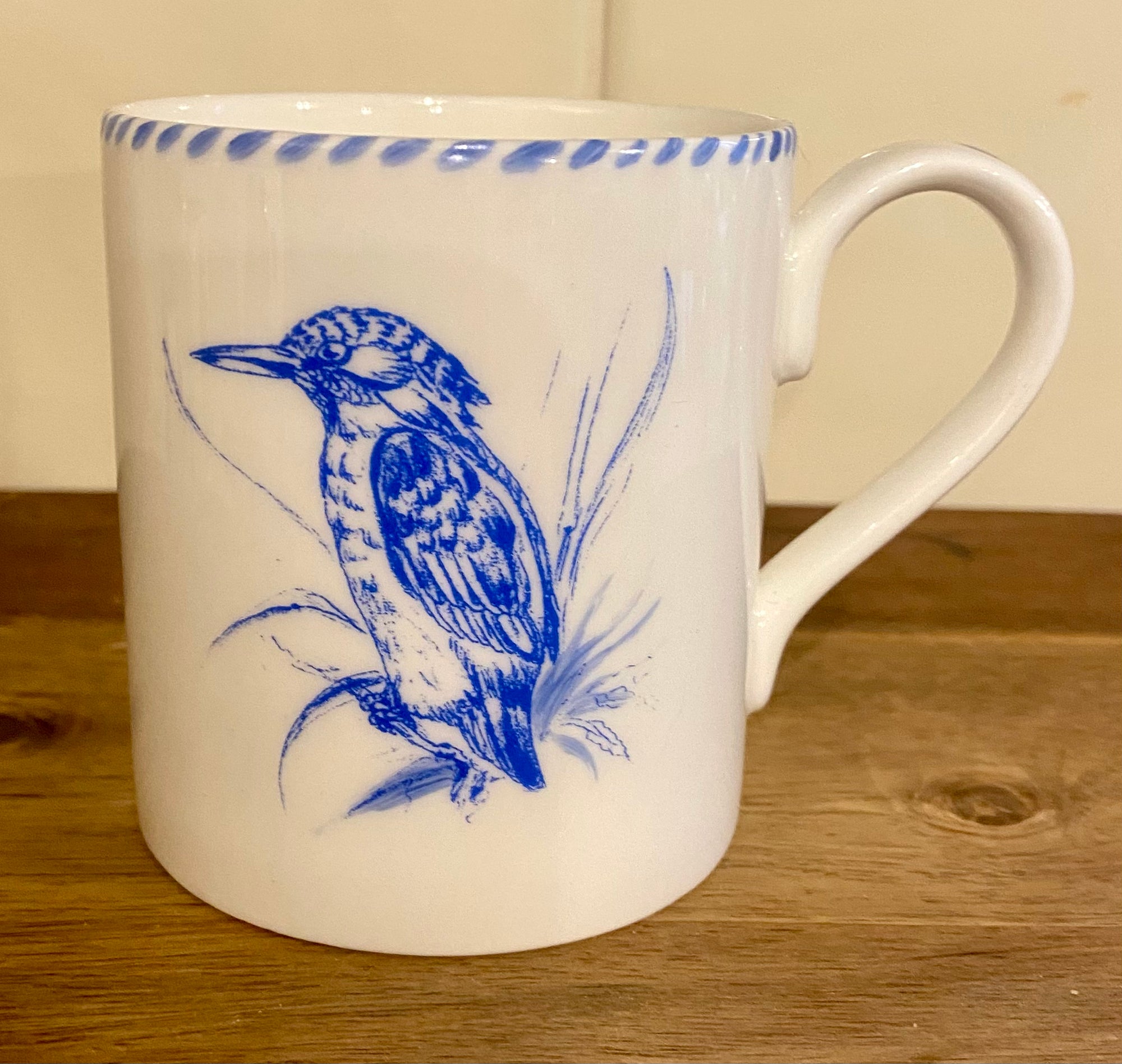 Muffet Monro Blue &amp; White Straight Sided Mug - Various Wildlife Designs