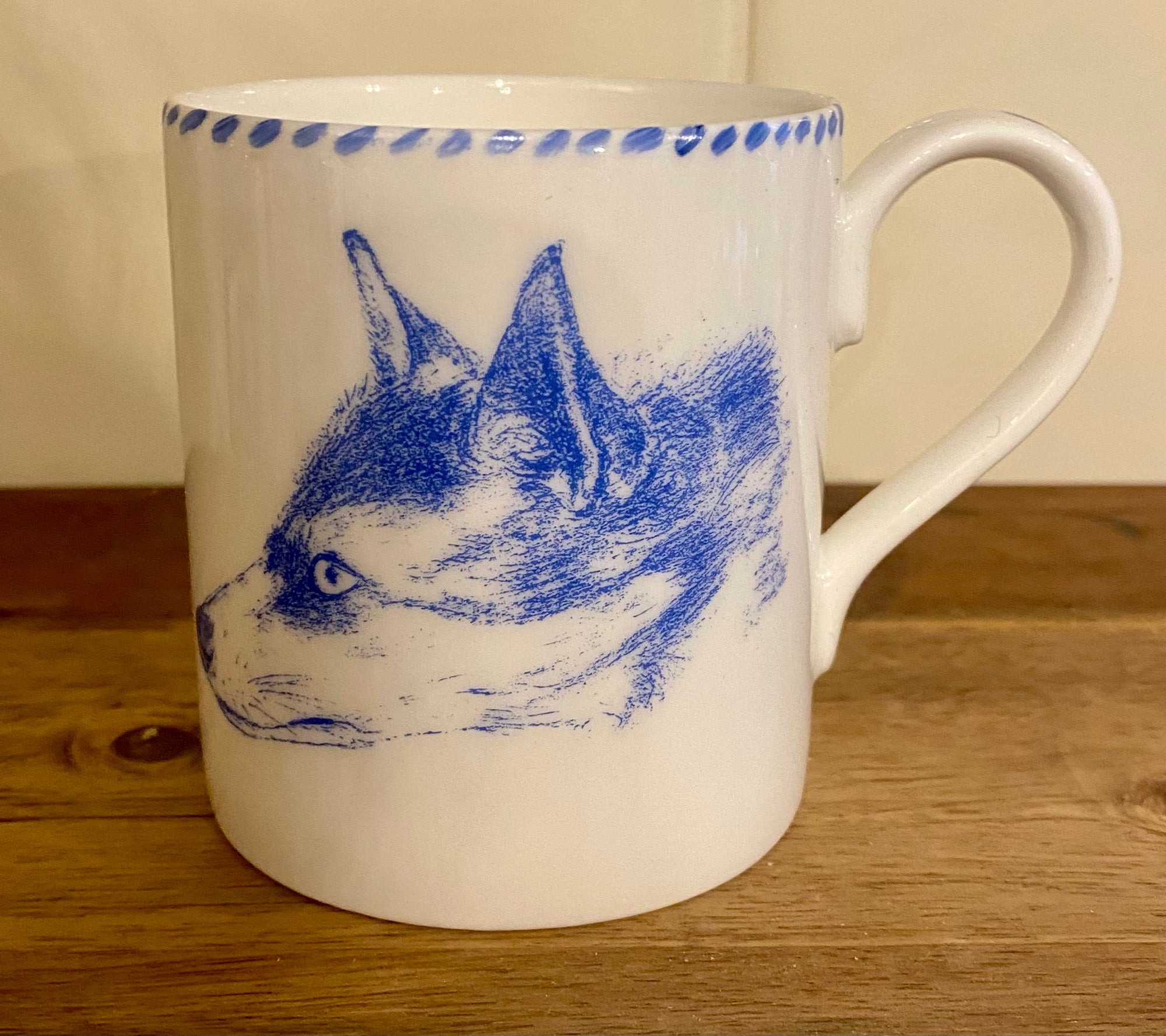 Muffet Monro Blue &amp; White Straight Sided Mug - Various Wildlife Designs